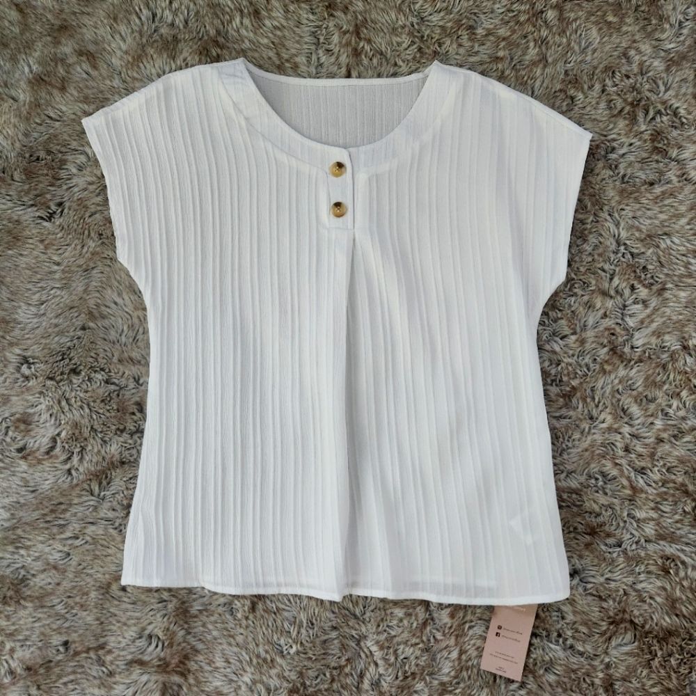 Emery Rose Cap Sleeve Ribbed Textured Pleated Chest Top White Size Medium‎